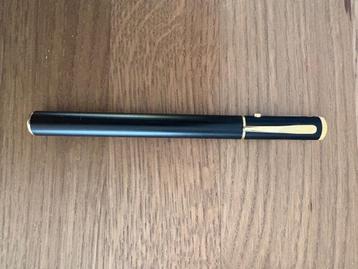 Luxe Zwarte Laserpen met Gouden Accent beschikbaar voor biedingen
