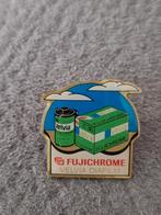 Fuji Chrome Velvia Diafilm speldje of pin, Verzamelen, Speldjes, Pins en Buttons, Ophalen of Verzenden, Zo goed als nieuw, Merk