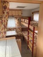 Heerlijke gezinscaravan Bürstner 480TK (stapelbed), Caravans en Kamperen, 750 - 1000 kg, Particulier, Bürstner, Kachel