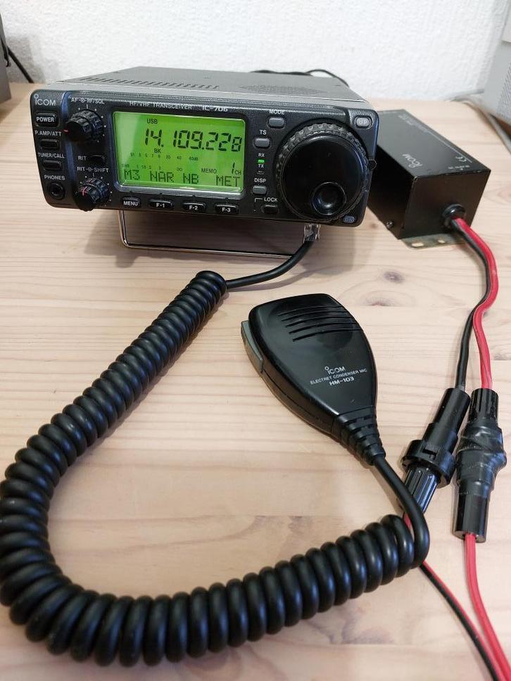 Icom IC-706 HF/VHF trcvr, remote kabel, CW-filter en CT-17, Telecommunicatie, Zenders en Ontvangers, Zo goed als nieuw, Zender en Ontvanger