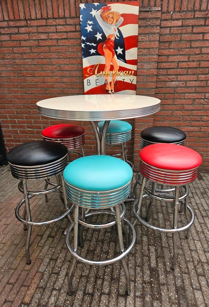 FIFTIES SIXTIES AMERIKAANSE BEL AIR BARKRUKKEN MET BARTAFEL, Huis en Inrichting, Barkrukken, Zo goed als nieuw, 60 tot 90 cm, Metaal