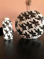 Mooie zwart witte vazenset met prachtigbloemmotief, Ophalen, Zo goed als nieuw, Zwart, Minder dan 50 cm