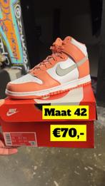 Nike Dunk High maat 42 ( zalm / white ), Kleding | Heren, Schoenen, Wit, Nike, Nieuw, Ophalen of Verzenden