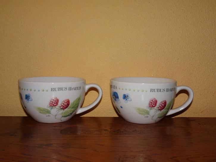 2 Marjolein Bastin Wildflowers theekoppen, Huis en Inrichting, Keuken | Servies, Nieuw, Kop(pen) en/of Schotel(s), Overige stijlen