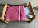 Schattig poppenbedje met beddengoed, Ophalen of Verzenden, Zo goed als nieuw, Babypop