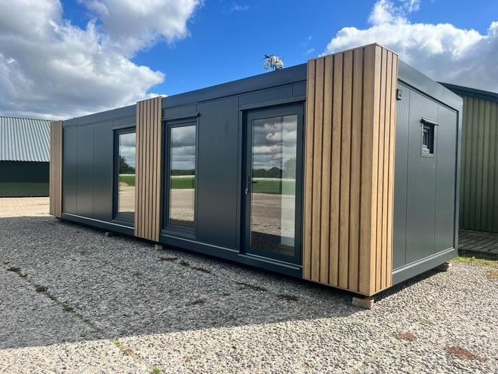 TE HUUR | Woonunit | Mantelzorgwoning | 10 x 3 meter, Zakelijke goederen, Machines en Bouw | Keten en Containers, Ophalen