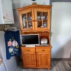 Buffetkast grenen 1.85  0.90  0.40

Buffetkast grenen, Ophalen, Gebruikt, Grenenhout, Met deur(en)