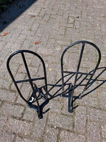 Zadelhouders nieuw 2 stuks samen 35 euro beschikbaar voor biedingen
