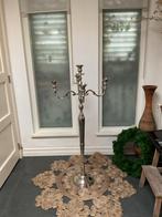 Grote Zilverkleurige Kandelaar, Huis en Inrichting, Woonaccessoires | Kandelaars en Kaarsen, Ophalen of Verzenden, Zo goed als nieuw