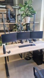 Triple screen monitor set-up + Bureaustandaard 3x LG scherm, Computers en Software, Monitoren, Ophalen, HDMI, Ingebouwde speakers