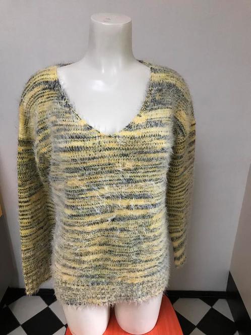 U collection gele pluizige fluffy trui 38/40 gebeid, Kleding | Dames, Truien en Vesten, Zo goed als nieuw, Maat 38/40 (M), Geel