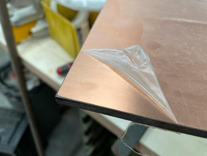 Trespa met koper afwerking., Doe-het-zelf en Verbouw, Hout en Planken, Zo goed als nieuw, Plank, Overige houtsoorten, Minder dan 200 cm