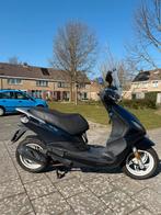 Piaggio New Fly - Snorscooter (25 km/u) - 2017, Ophalen, Gebruikt, Fly, Benzine