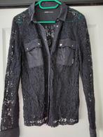 Zeer mooie kanten blouse van Marc Cain, 40 (4), Maat 38/40 (M), Blauw, Ophalen of Verzenden, Zo goed als nieuw