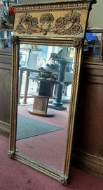 Antieke vergulde spiegel