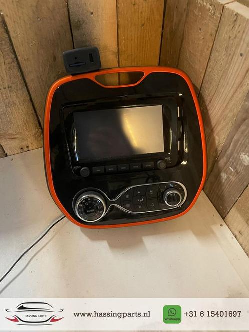 Renault Captur  Navigatie Displays 28034 6213R, Auto diversen, Autonavigatie, Gebruikt, Ophalen of Verzenden