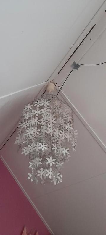 Zeer grote hanglamp  beschikbaar voor biedingen