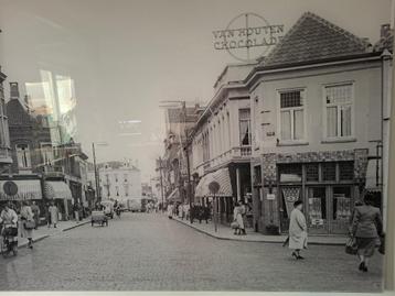 Foto Oud Eindhoven jaren 50 Markt/Nieuwstraat acrylaatglas beschikbaar voor biedingen