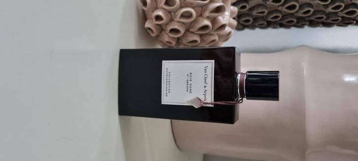 Bois Dore (Van Cleef& Arpels), 75ml, Sieraden, Tassen en Uiterlijk, Uiterlijk | Parfum, Zo goed als nieuw, Verzenden