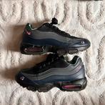 Nike Air Max 95 Corteiz Pink Beam – Maat 44, Zwart, Nike, Ophalen of Verzenden, Sneakers of Gympen