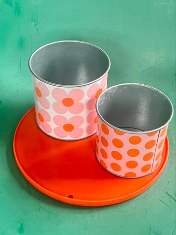 Vintage IKEA bloempotjes plantenpot bloem roze oranje metaal beschikbaar voor biedingen