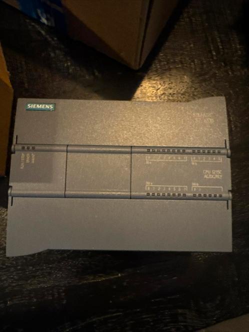 Siemens s7 1215c ac/dc/rly 6ES7-215-1BG31-0BX0, Hobby en Vrije tijd, Elektronica-componenten, Zo goed als nieuw, Ophalen of Verzenden