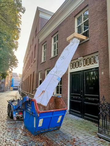 Container verhuur/afval ophalen /transport/Verhuur/ beschikbaar voor biedingen