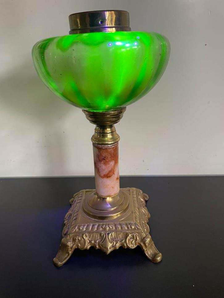 Oude Olielamp Uraniumglas, Antiek en Kunst, Antiek | Lampen, Ophalen of Verzenden