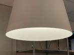 Fritz Hansen Caravaggio P3 bij TheResales, Ophalen, Overige materialen, 50 tot 75 cm, Design