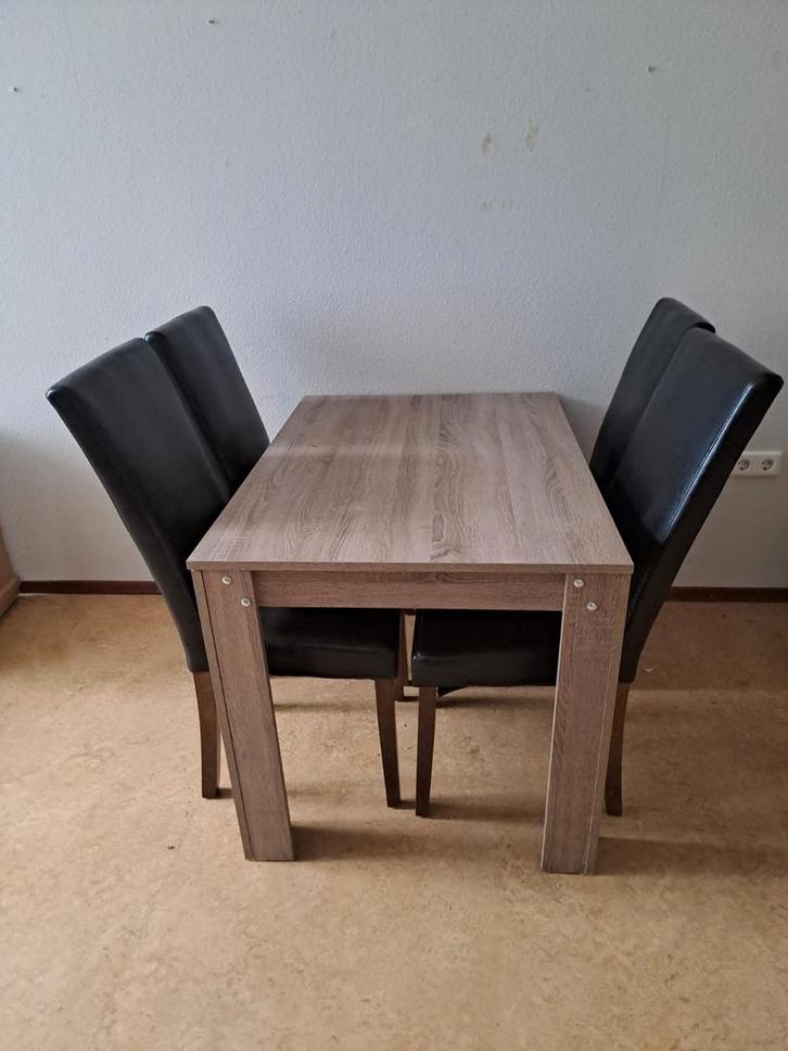 Eetkamerset: Tafel, 4 Stoelen & Bijzettafel - Nette Staat!, Huis en Inrichting, Complete eetkamers, Ophalen of Verzenden