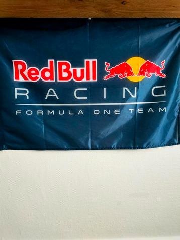 Red bull racing vlag 