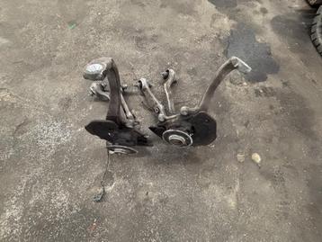 Wielophanging W213 E Klasse Links en Rechts beschikbaar voor biedingen