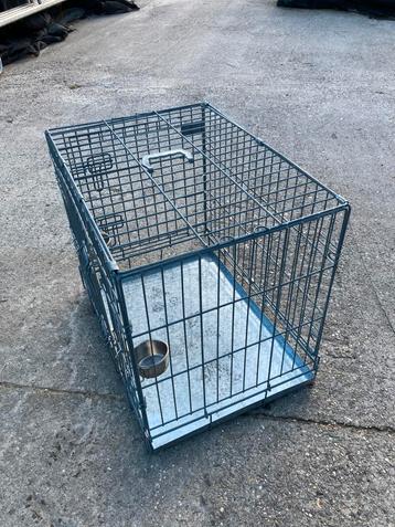 Verzinkt licht grijs bench voerbakje kip konijn kat hond beschikbaar voor biedingen