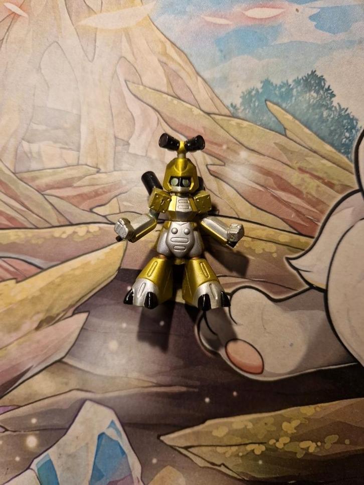 Metabee Medabots Figure Gold Robattle 2002 Hasbro, Verzamelen, Poppetjes en Figuurtjes, Zo goed als nieuw, Ophalen of Verzenden