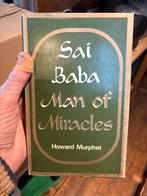 Sai Baba: Man of Miracles - Engelstalige Biografie, Ophalen of Verzenden, Gelezen, Hindoeïsme