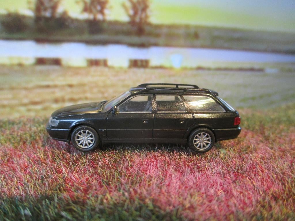 1994-1997 Audi A6 Avant C4 1994-97 - Rietze zwart, Hobby en Vrije tijd, Modelauto's | 1:87, Ophalen of Verzenden, Nieuw, Auto