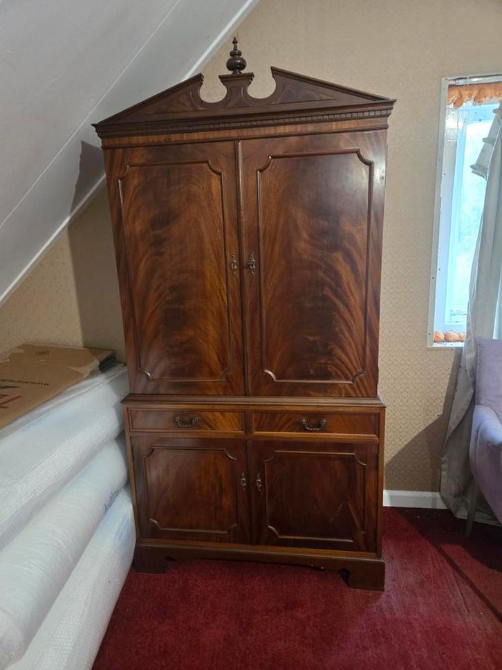 Antieke Mahoney Houten Kast, Huis en Inrichting, Kasten | Buffetkasten, Zo goed als nieuw, 150 tot 200 cm, 100 tot 150 cm, 25 tot 50 cm