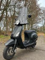 Diverse Scooters Blauw en Geel kenteken ., Fietsen en Brommers, Gebruikt, Maximaal 45 km/u, Benzine, 50 cc
