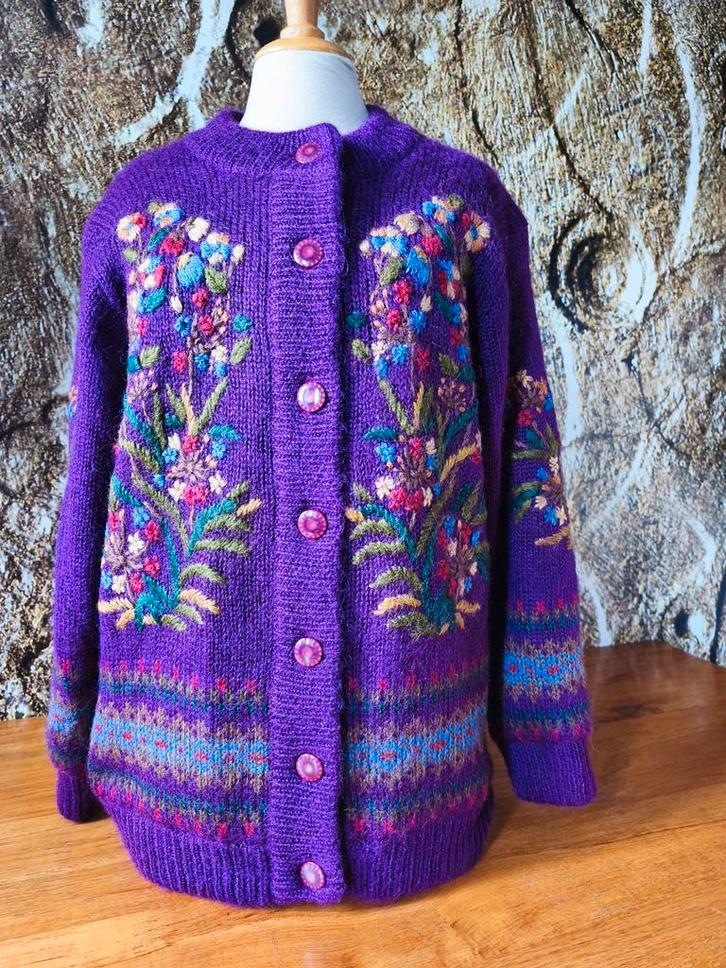 💖 Prachtig gebordurde Mohair vest L, Kleding | Dames, Truien en Vesten, Nieuw, Maat 42/44 (L), Paars, Ophalen of Verzenden