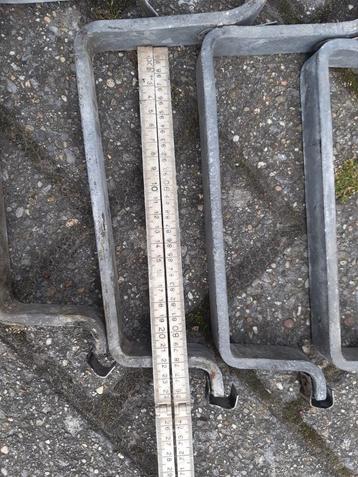 Gootbeugels beschikbaar voor biedingen