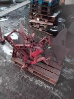 Goudlandploeg, cultivator en 1-scharige ploeg, Ophalen