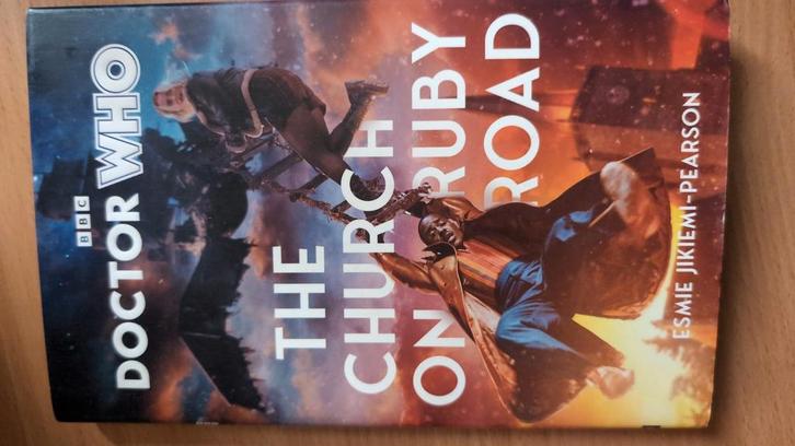 Doctor Who The church on ruby road., Boeken, Fantasy, Zo goed als nieuw, Ophalen of Verzenden