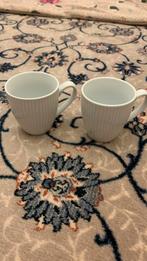 Twee witte koffie kopjes, Ophalen, Kop(pen) en/of Schotel(s)