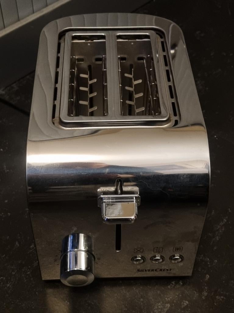 Broodrooster - SilverCrest - z.g.a.n., Ophalen of Verzenden, Zo goed als nieuw, Uitneembare kruimellade