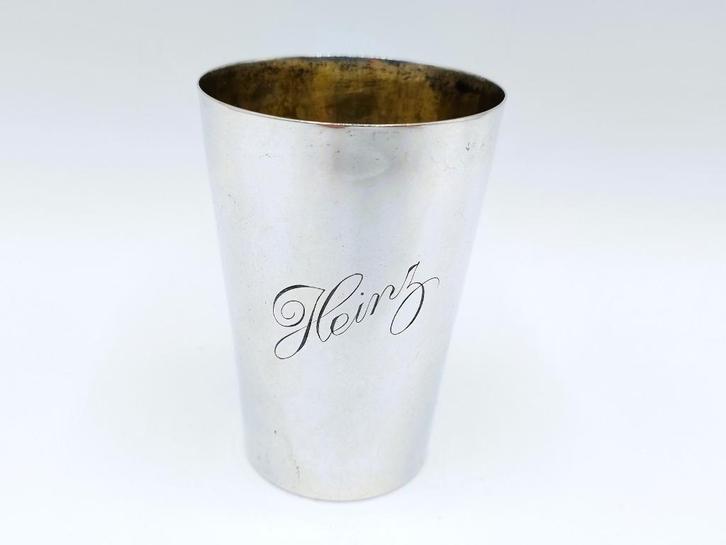 Zilveren geboortebeker, Storck & Sinsheimer, Hanau Duitsland, Antiek en Kunst, Antiek | Goud en Zilver, Zilver, Verzenden