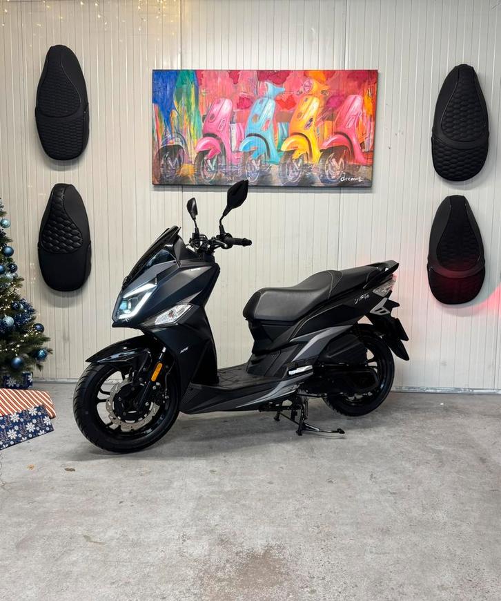 Sym jet 14 AC 125cc, Fietsen en Brommers, Scooters | SYM, Zo goed als nieuw, Overige modellen, Benzine, Ophalen