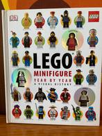 Boek Lego mini figure year by year 2013 Lego poppetjes, Ophalen of Verzenden, Zo goed als nieuw, Overige onderwerpen