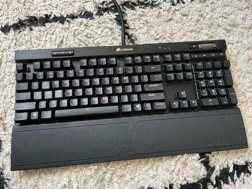 Corsair K70 RGB MK.2 – Mechanisch toetsenbord – Klein defect, Computers en Software, Toetsenborden, Zo goed als nieuw, Ophalen