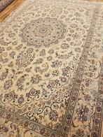 Perzisch Tapijt Nain 9la met zijde Maat.2.00x3.00, Huis en Inrichting, Stoffering | Tapijten en Kleden, Crème, Klassiek, 150 tot 200 cm