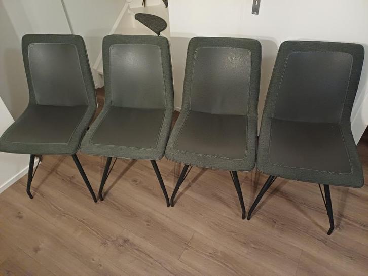Eetkamerstoelen Xooon, Huis en Inrichting, Stoelen, Gebruikt, Vier, Leer, Metaal, Stof, Zwart, Ophalen